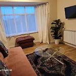 Rest & Relax Apartment